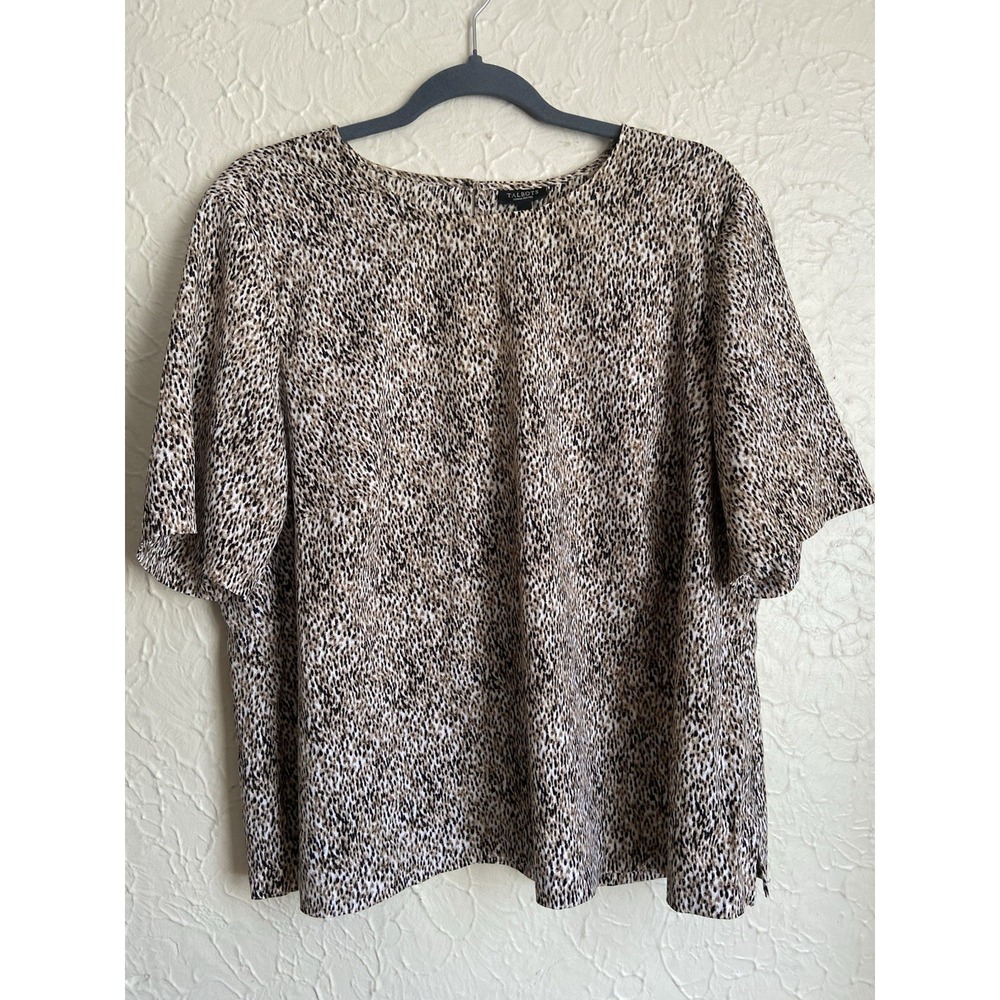 Talbots Top Women's Sz 18WP Cheetah Leopard Print Short Sleeve Round Neck Classy